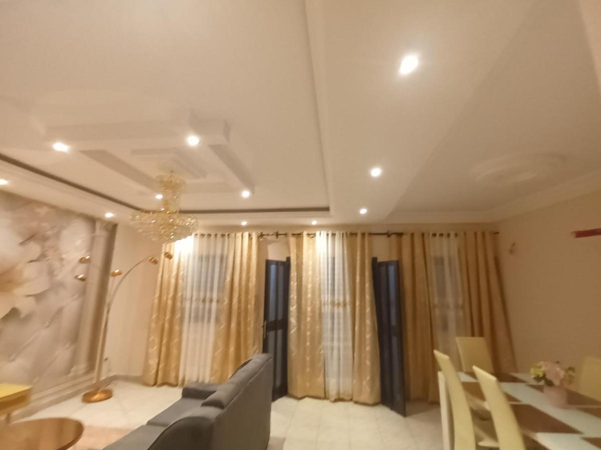 Residence Deluxe Yaoundé エクステリア 写真