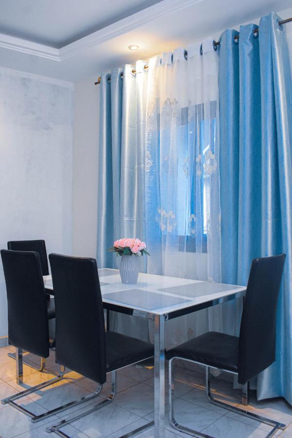 Residence Deluxe Yaoundé エクステリア 写真