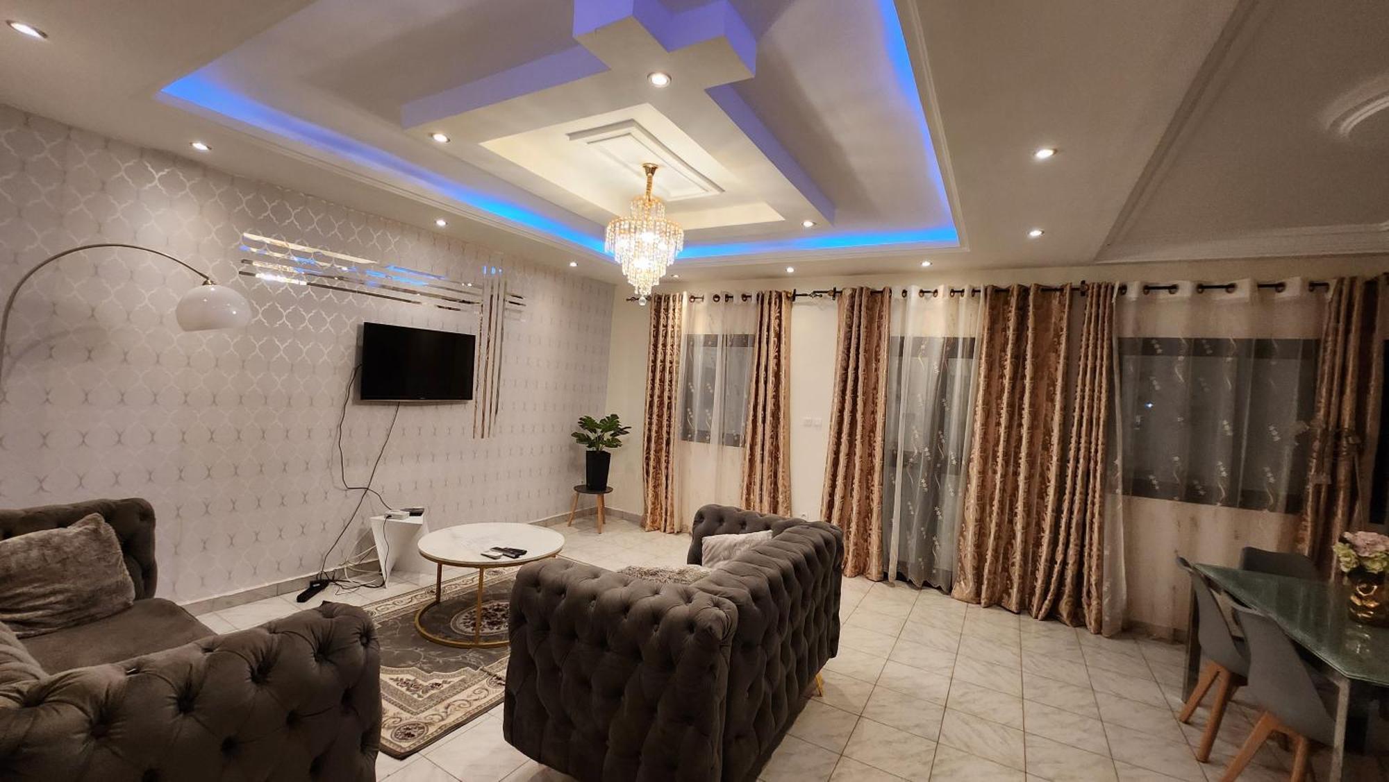 Residence Deluxe Yaoundé エクステリア 写真