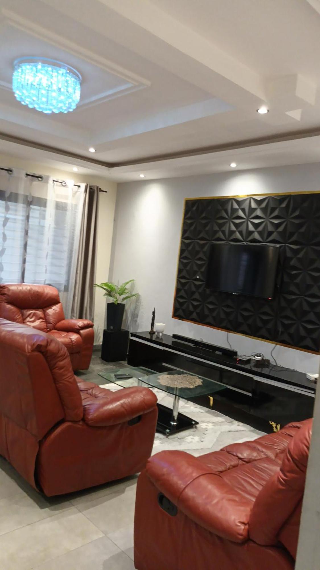 Residence Deluxe Yaoundé エクステリア 写真